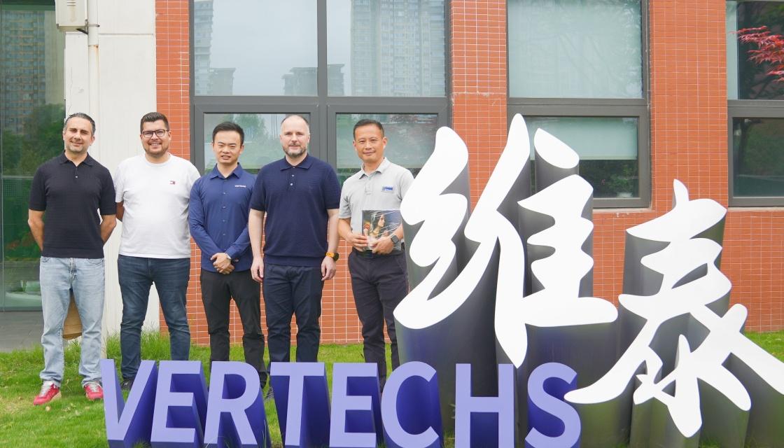 友城牵线 能源为媒 | 罗马尼亚布加勒斯特大区区长等国际政要到访维泰能源集团
